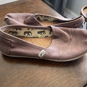 TOMS slip on shoes